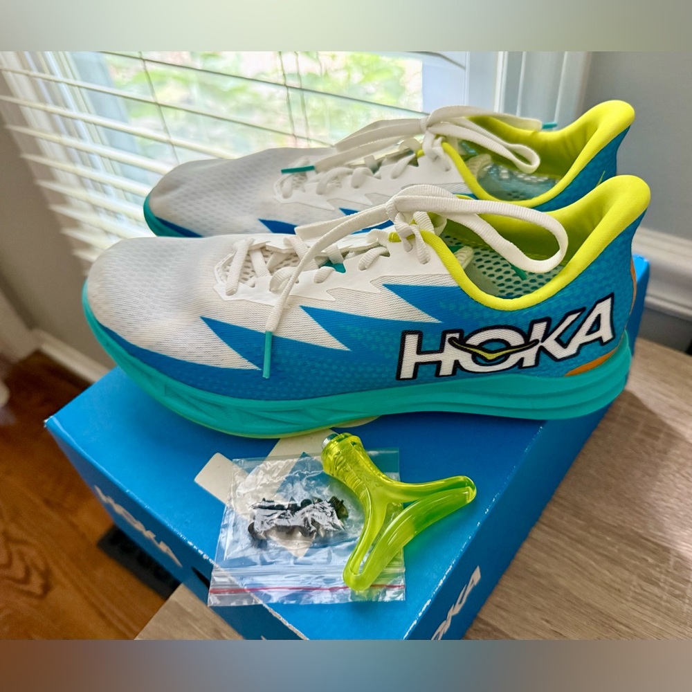 HOKA U Crescendo MD Men’s Size 9/Women’s Size 10.5 Track Spike Ceramic Diva Blue